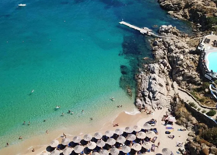 In House - Pyrgi Artemis Place Pensión